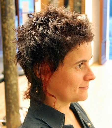 cieniowane fryzury krótkie uczesanie damskie zdjęcie numer 196A